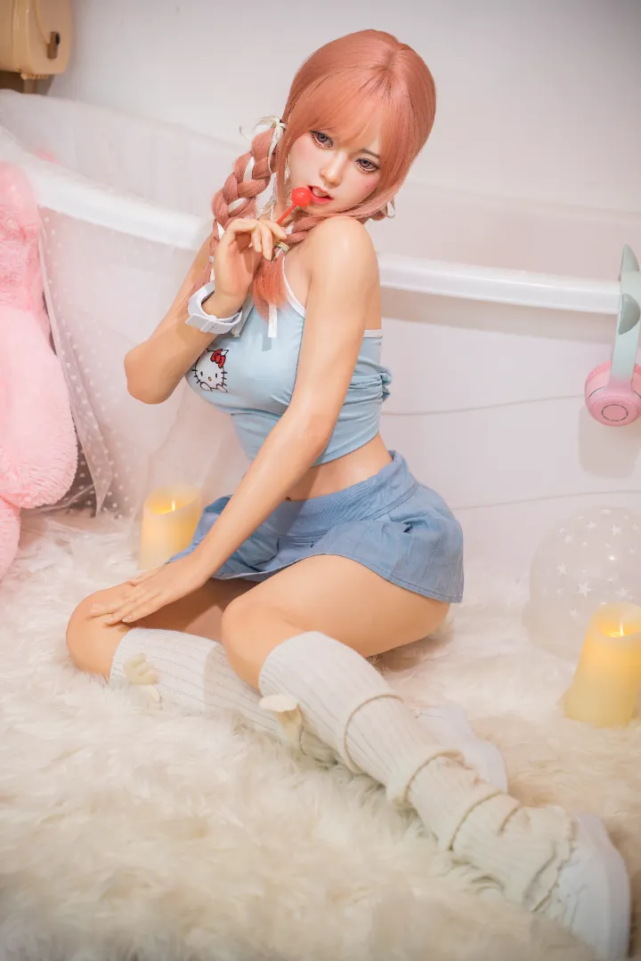 148cm (4ft10) คัพ B น้ำหนักเบา ซิลิโคน ตุ๊กตายาง Mia, ROS หัว #22